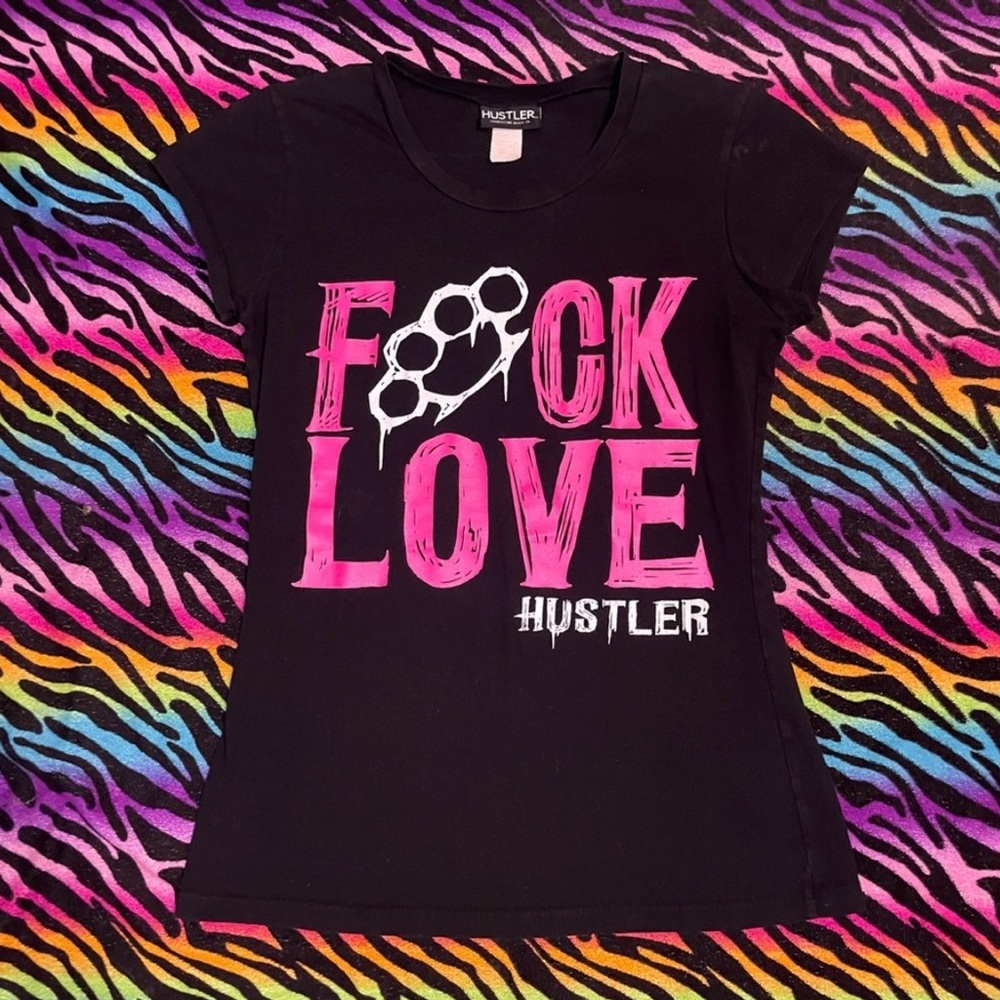 Y2k grunge goth rare 2000s Hustler Hollywood brass knuckle “F*** LOVE shirt
